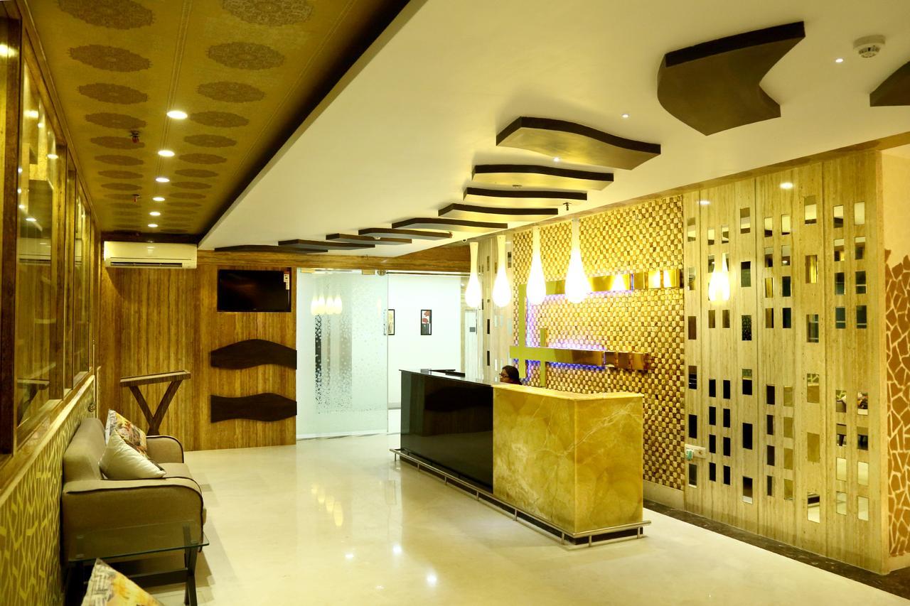 The Majestic Suites Калькутта Экстерьер фото